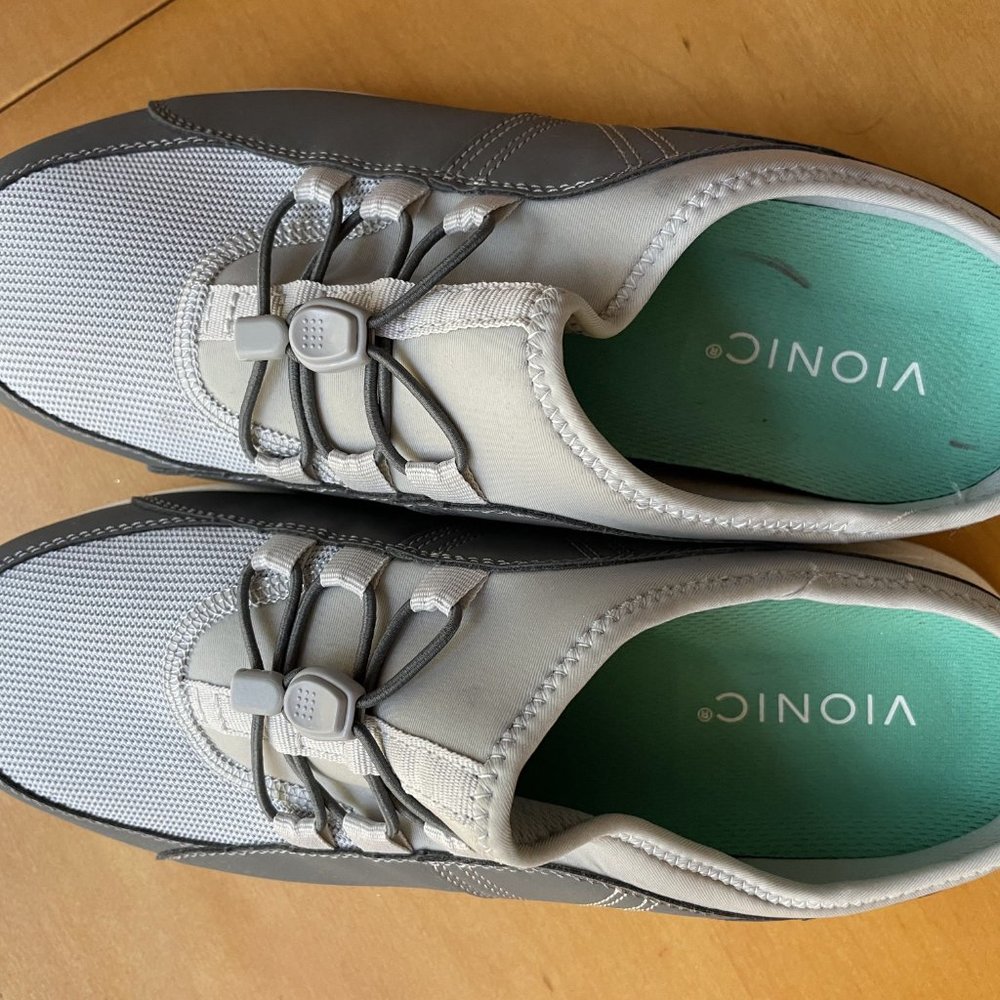 Vionic Zuri Mule Sneaker NWOT Womens Size 9